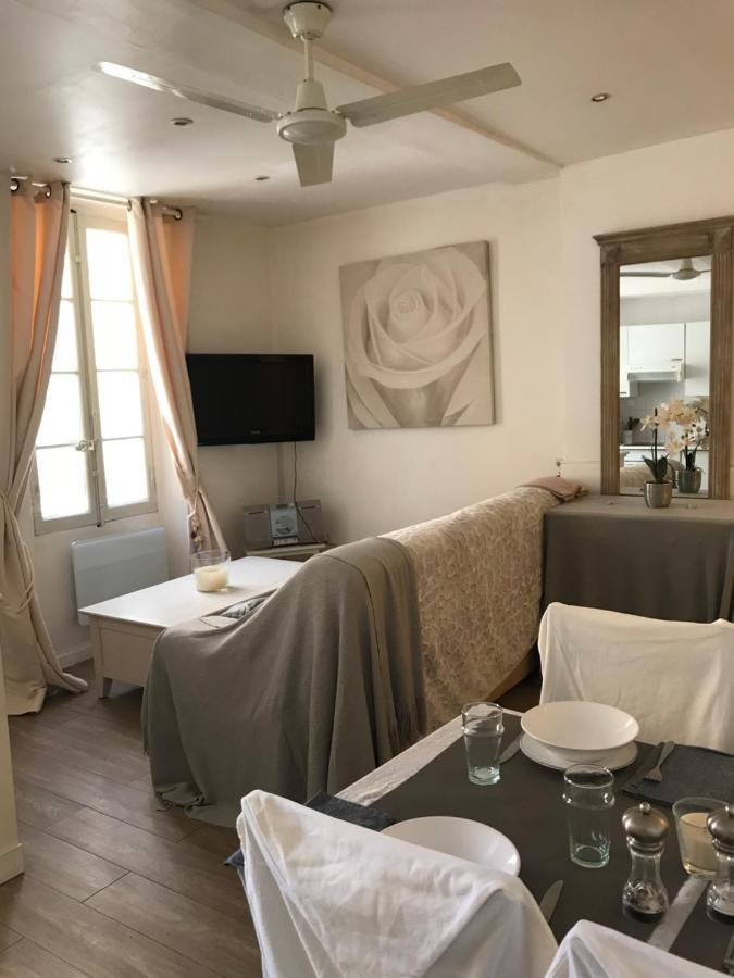 Studio Tt Equipe Parking Coeur Ville Sanary-sur-Mer Ngoại thất bức ảnh