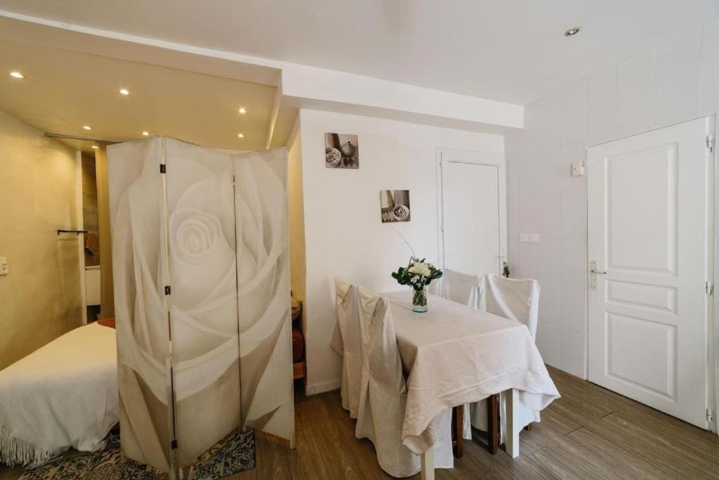 Studio Tt Equipe Parking Coeur Ville Sanary-sur-Mer Ngoại thất bức ảnh