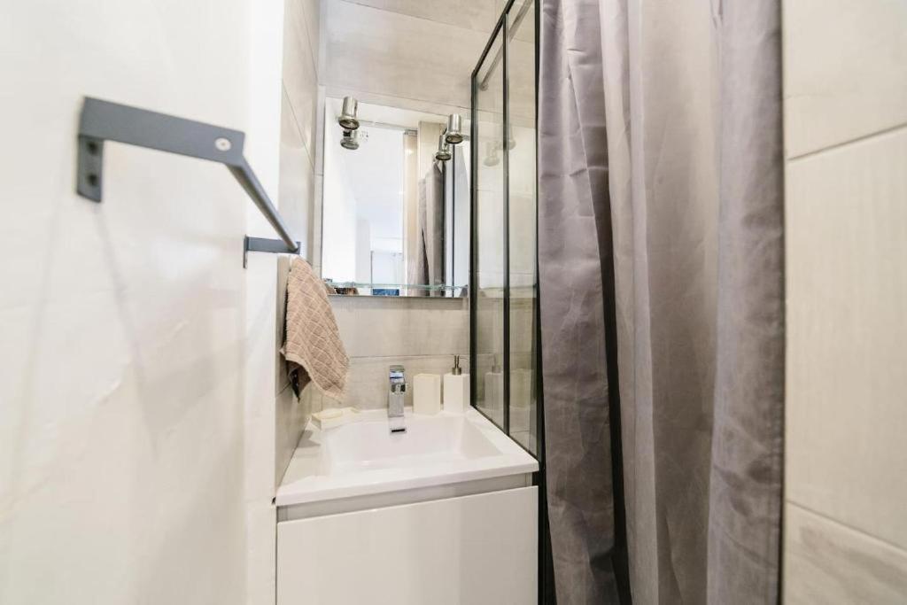 Studio Tt Equipe Parking Coeur Ville Sanary-sur-Mer Ngoại thất bức ảnh