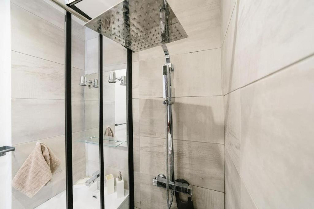 Studio Tt Equipe Parking Coeur Ville Sanary-sur-Mer Ngoại thất bức ảnh